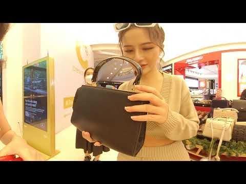 VR360-黑色星期五在苹果商店与双胞胎姐妹IPet和Bae图